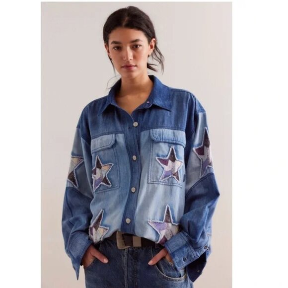 056 Free People We The Free To The Stars Denim Top NWOT Size Various - Picture 1 of 11